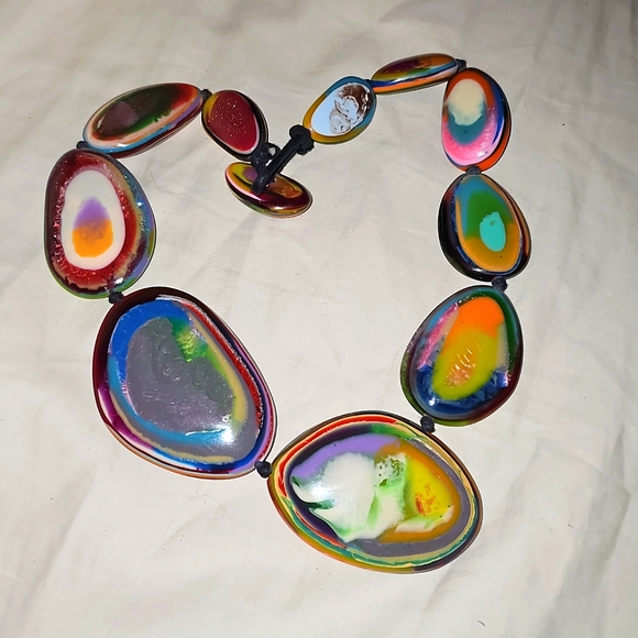 Jackie Brazil Multi Colored Resin Necklace - Picture 2 of 7